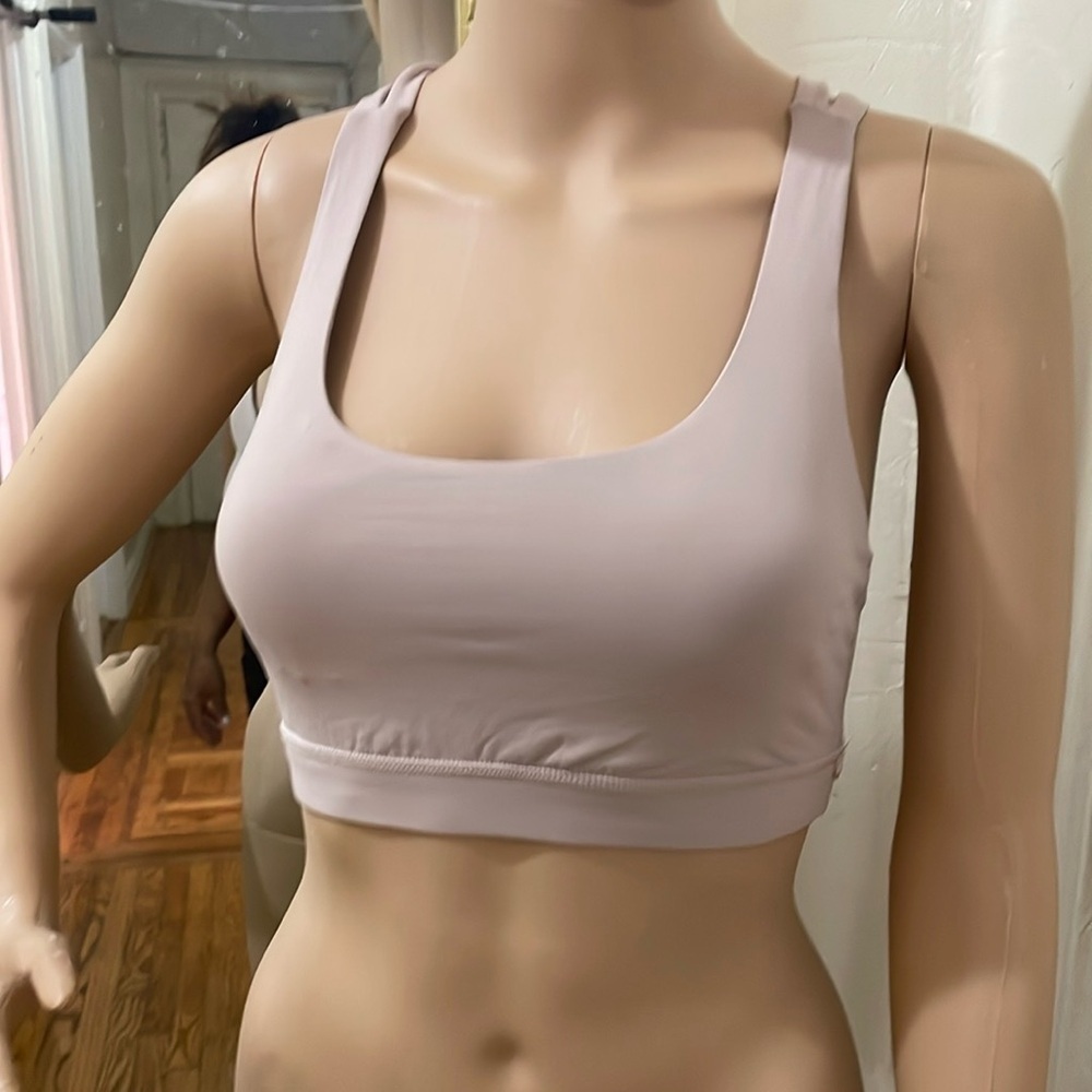 Lululemon Women's pink Sports Bra - Picture 10 of 12